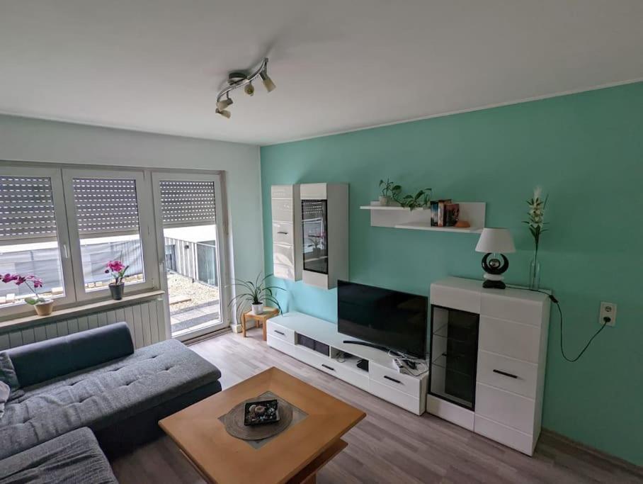 Ferienwohnung Philippi - Moselblick Mit Grosser Dachterrasse, 75 Qm, Hunde Willkommen แมร์ริง ภายนอก รูปภาพ